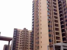 总高11层 望湖大平层 视野好 空间大 主卧近30m2