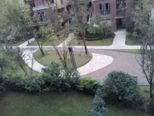 顶跃屋顶花园带露台 安静 改善性住房