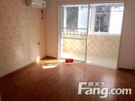 广州路拉小教育地产