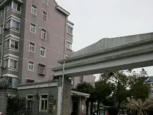 18号线北中路地铁口,临河次新房南北通双阳台户型好