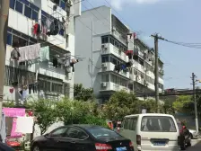 18号线芳芯路地鉄站50米,小区干净整洁,看房有钥匙
