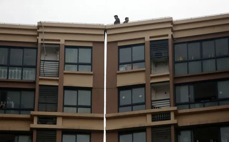 上海又现楼歪歪,玉林的楼盘会不会也这样?