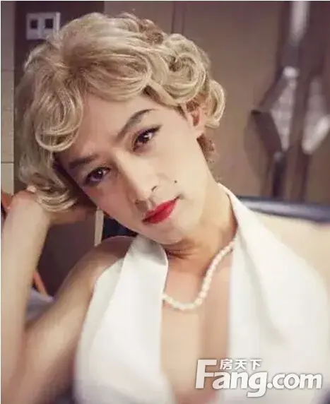 更有胡歌神cos梦露的桥段!