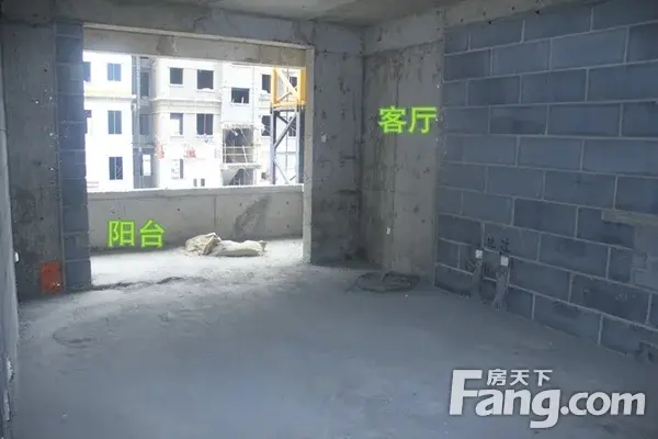 【站长评房】逸景阳光新区潜力盘，保温层铺设进行中