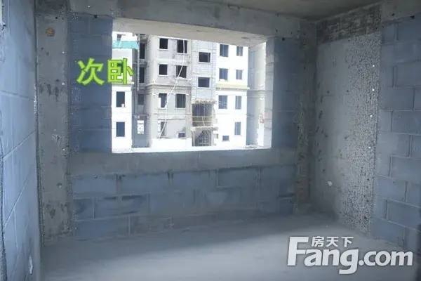 【站长评房】逸景阳光新区潜力盘，保温层铺设进行中