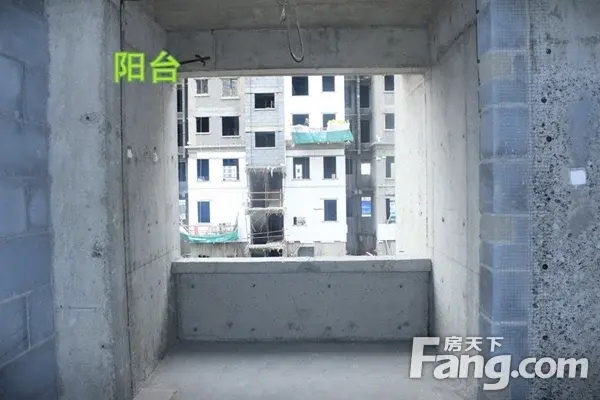 【站长评房】逸景阳光新区潜力盘，保温层铺设进行中
