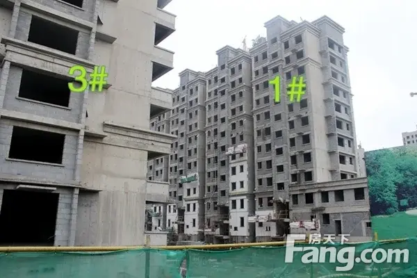 【站长评房】逸景阳光新区潜力盘，保温层铺设进行中