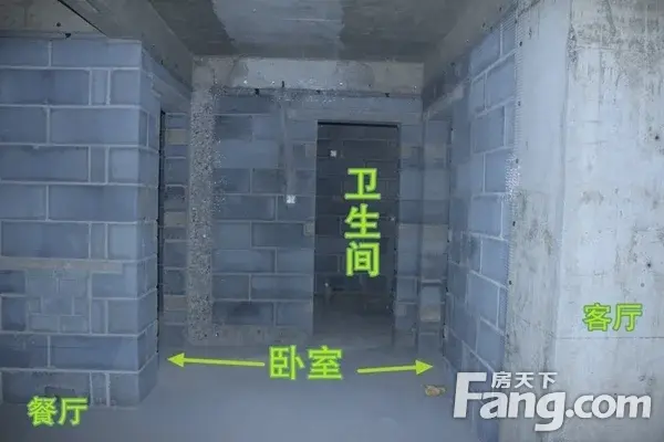 【站长评房】逸景阳光新区潜力盘，保温层铺设进行中
