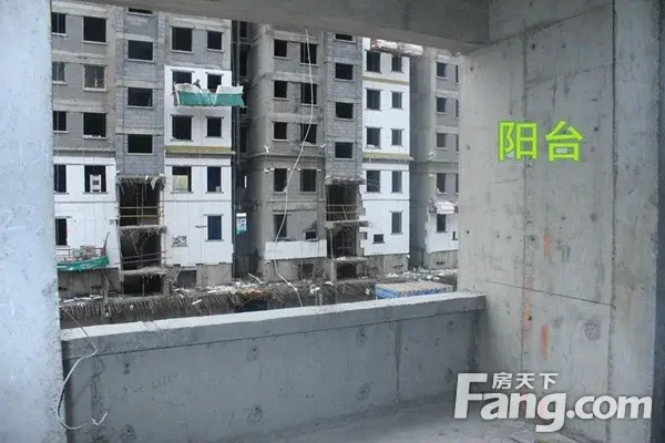【站长评房】逸景阳光新区潜力盘，保温层铺设进行中