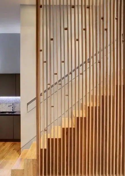 楼梯格栅,带给空间一种律动美