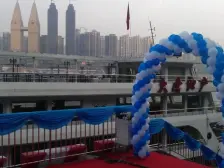 大唐诺亚2014年新房,精装,邻白象街风貌区。