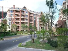 边套大花园格局好,采光好,无遮挡,出行方便