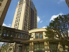 高档小区,位置安静,户型方正,带车位,老业主诚售