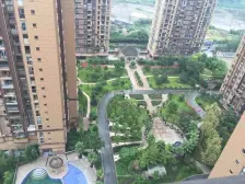 业主自荐,23年清爽装修,出行即多条道路及公交线路