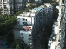 大黄路地铁口 精装小户型 业主诚心出售