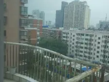 产权清晰 可以随时交易。地理位置优越,繁华地段。..