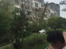 丰源淳和A区 南北通透,采光好 装修好,环镜优美 视野好,诚心出售