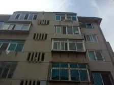 无坡 近秀月地铁口 二楼 清水 全明户型 看房有钥匙