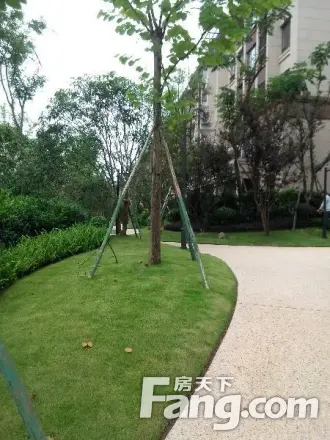 龙湖U城听蓝湾实景图