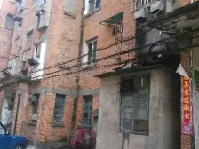 丰华江橡一区棚房 1室0厅 南