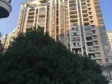 联泰香域滨江 南北通透,采光好 装修好,环镜优美 周边匹套完善,,出行方便