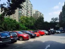 业主诚意 精装修南北通三房 电梯好楼层 满五V一