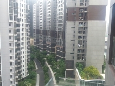 星河传说迪纳带大露台的2房,精装修保养好,户型方正