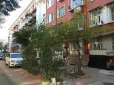 詹滨里2楼南向业主采光好配套齐全