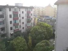 新上大户型四房,有电梯小区带车库,户型方正通顺