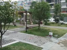 壹品中央(玉带家园) 南北通透,采光好 装修好,环镜优美 近地铁 视野好,诚心出售