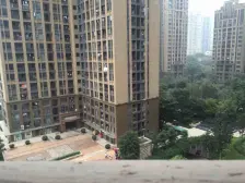 江北大石坝正规精装大三房 业主诚心出售 户型方正