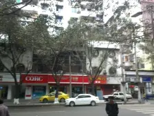 户型方正,采光好,出行方便的房子出售