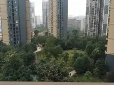 汽博融创平层四房 板式通透 近轻轨 有车位!!