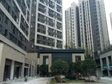 八公里轻轨旁保利央企大盘 舒适单配 高层