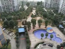 性价比超高轻轨一房 颜龙山水