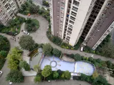 宏康浩宇顶跃家装,户型方正,采光充足,配套齐全