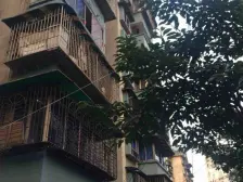 解放碑商圈+出行方便+上5楼+精装2房带书房+看房方便