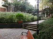 位置好,采光户型好,业主诚心出售。