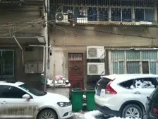 二环内,地铁6号线,双气三房,满五年,看房有钥匙