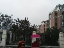 人车分流,品质楼盘,配套成熟,户型方正,合理布局,没有浪费面