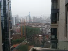 滨江一号,精装修。