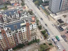 万科北区一楼带院子,采光好,房东诚心出售