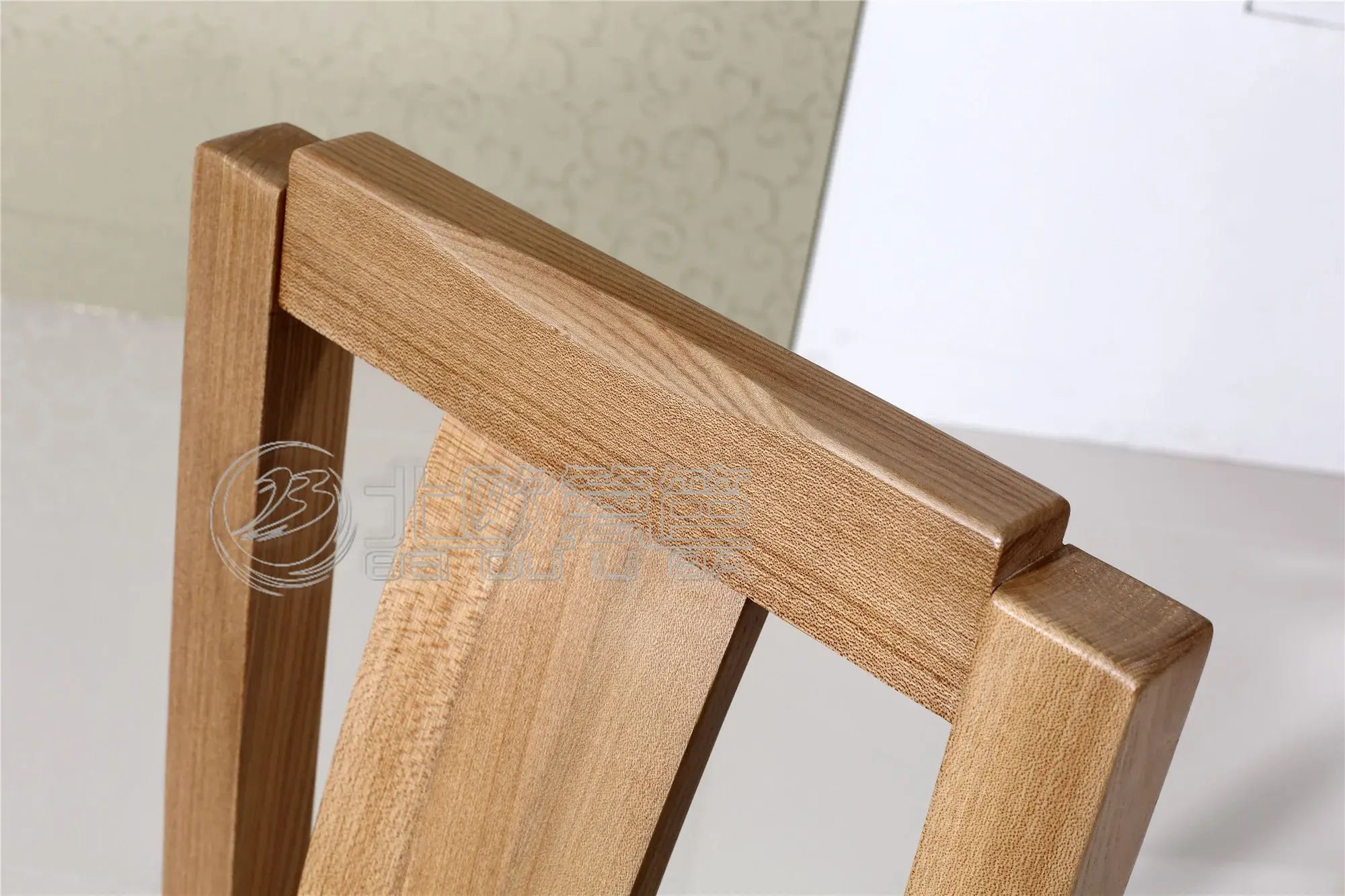 【北欧篱笆】北欧篱笆bo-y-mo2俄罗斯榆木餐椅报价-北欧篱笆家具旗舰